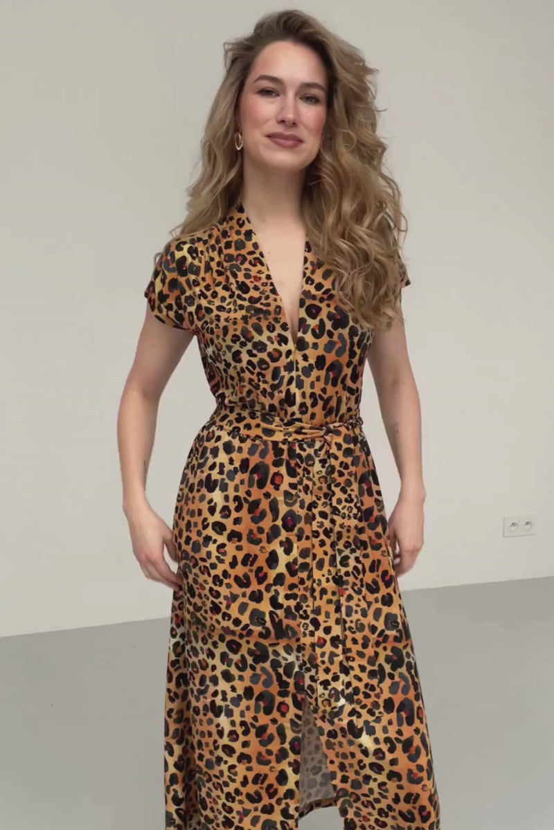 Sukienka JUTRO BĘDZIE NASZE print wild leo