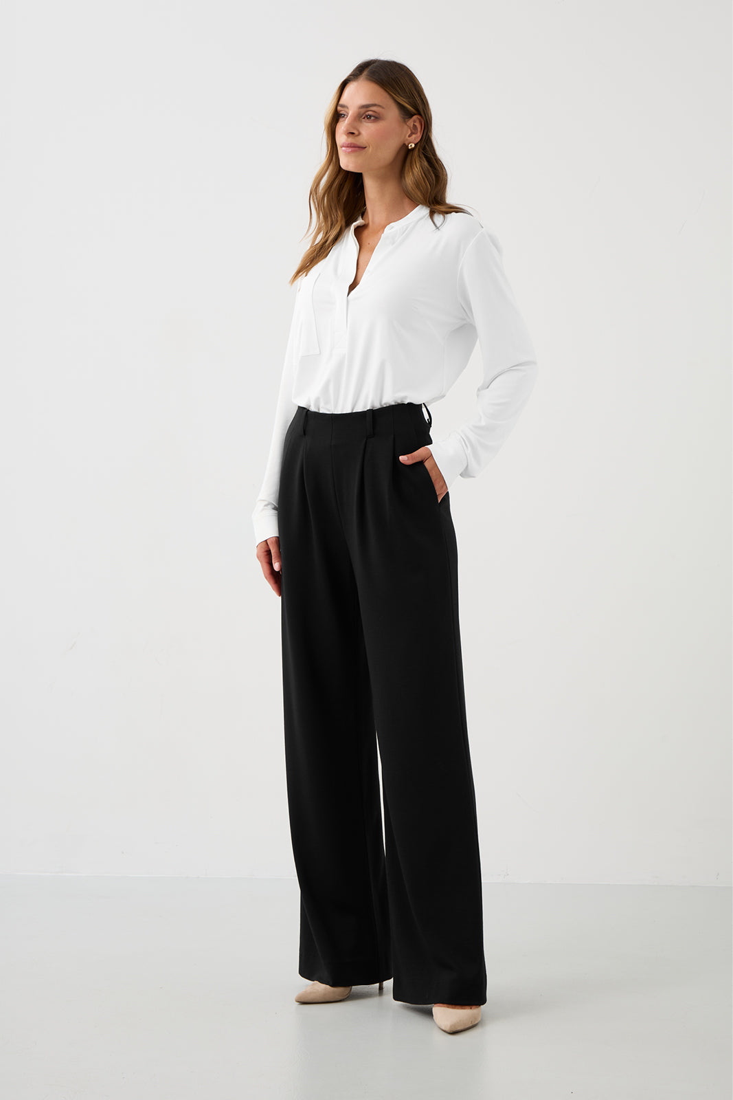 Pants CWANIARY black