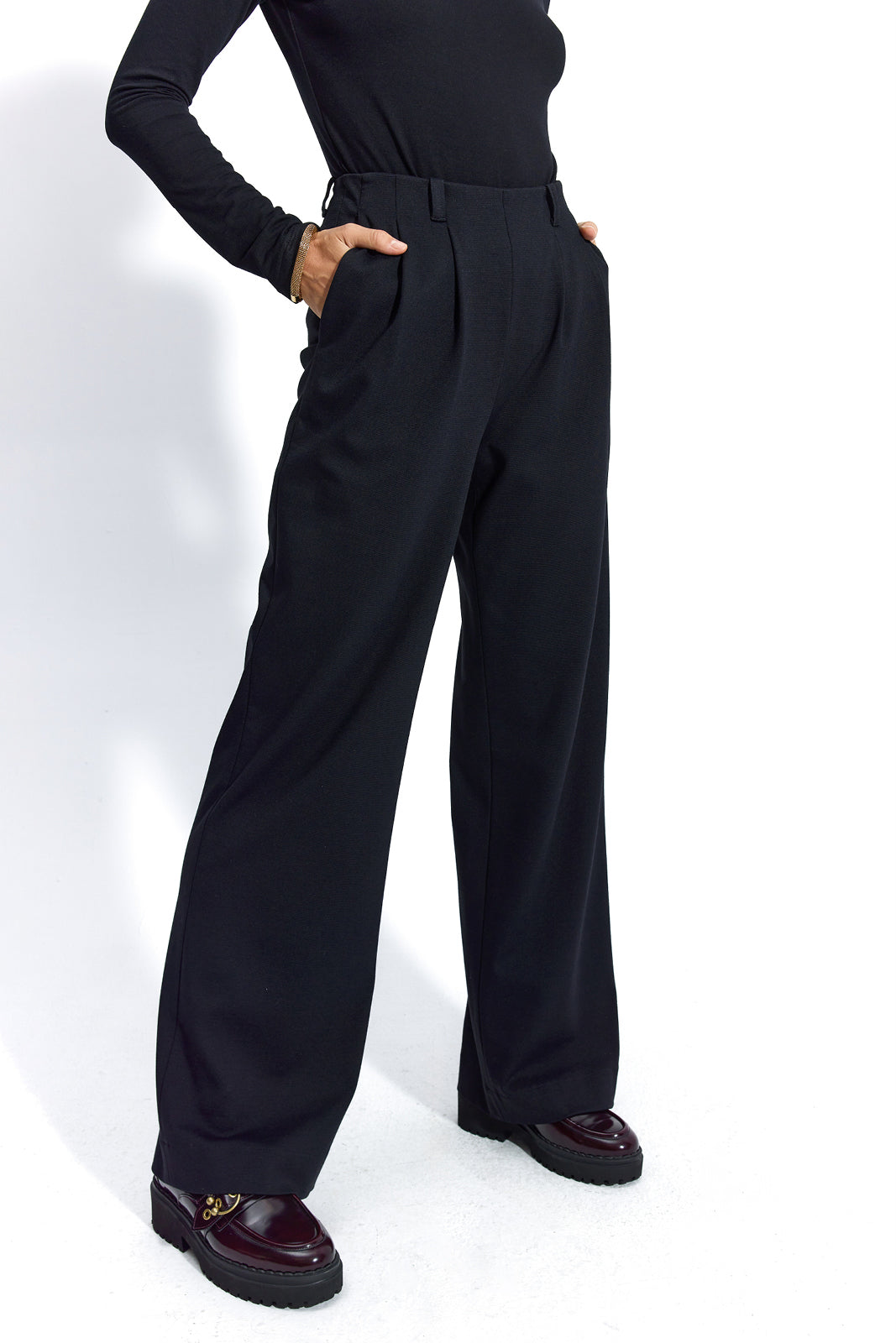 Pants CWANIARY black